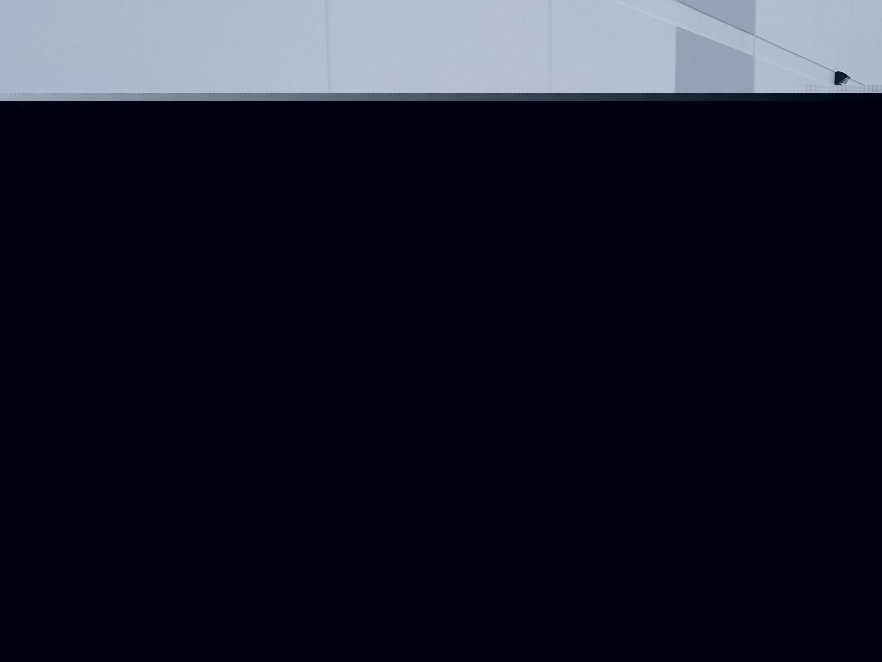 高速公路护栏网现场应用图